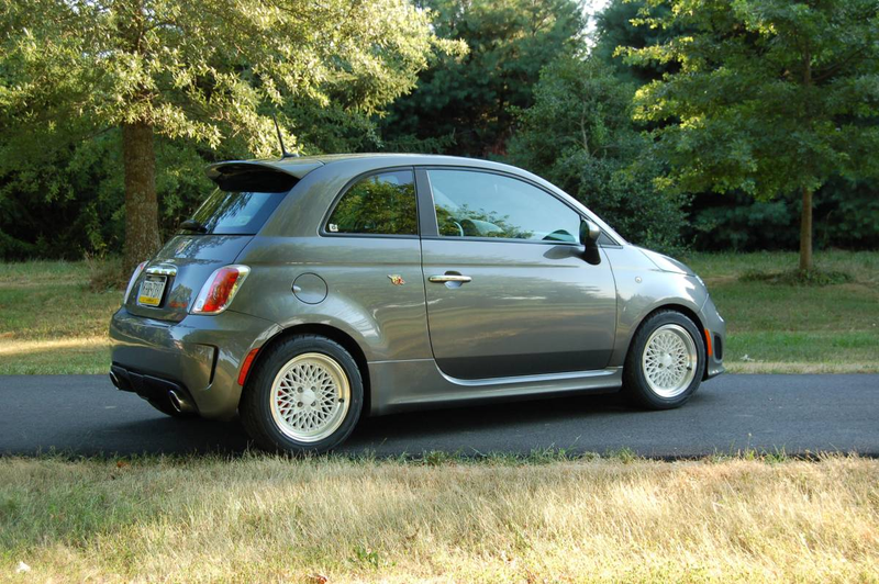 Illustration for article titled At $7,500, Could This Modded 2013 Fiat 500 Abarth be a Small Wonder?